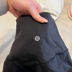 Lululemon cropped luon wunder under 21” size 4